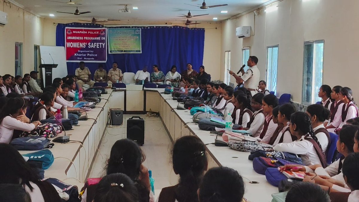 SP Nuapada (@spnuapada) on Twitter photo Khariar PS conducted an awareness program on women & girls safety at Khariar Autonomous College and senitised on mental health issues.
<a href="/DGPOdisha/">DGP, Odisha</a>
<a href="/odisha_police/">Odisha Police</a>
<a href="/CIDOdisha/">Criminal Investigation Department and Crime Branch</a>
<a href="/digswrkoraput/">DIGP, SWR Koraput, Odisha</a>
<a href="/Raghava_gundala/">Gundala Reddy Raghavendra IPS</a> Khariar PS conducted an awareness program on women & girls safety at Khariar Autonomous College and senitised on mental health issues.
<a href="/DGPOdisha/">DGP, Odisha</a>
<a href="/odisha_police/">Odisha Police</a>
<a href="/CIDOdisha/">Criminal Investigation Department and Crime Branch</a>
<a href="/digswrkoraput/">DIGP, SWR Koraput, Odisha</a>
<a href="/Raghava_gundala/">Gundala Reddy Raghavendra IPS</a>
