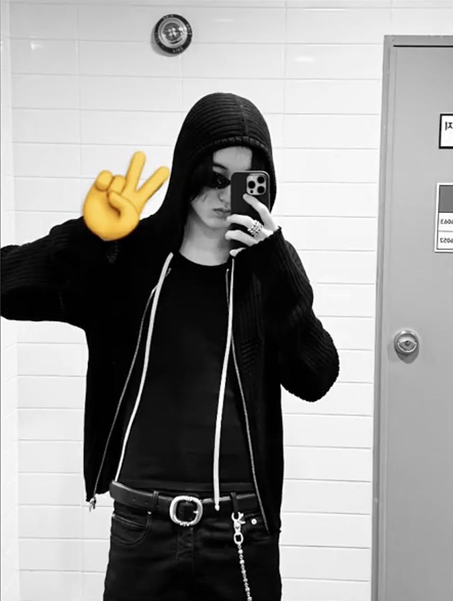 hd_haruto's tweet photo. 250814 HARUTO WEVERSE MOMENT ♡ https://t.co/S1Yjmz3eeA