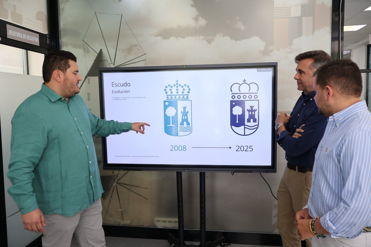 RadioPinatar's tweet image. El Ayuntamiento de San Pedro del Pinatar  acogió  la presentación de su nueva imagen corporativa, con el fin de actualizarla y adaptarla a las necesidades de una administración más cercana, transparente y digitalizada.

tinyurl.com/25h572hz