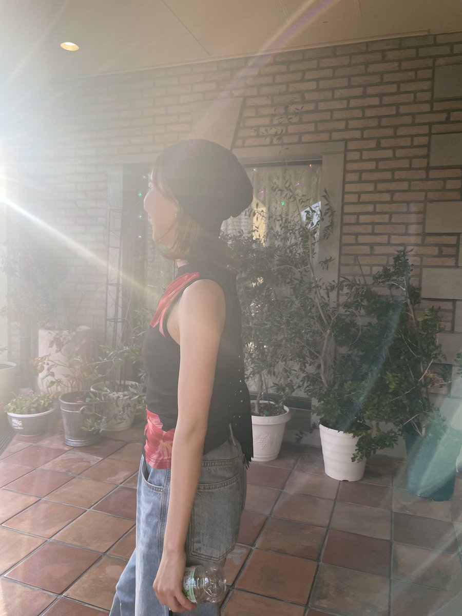 0720Seira's tweet photo. 今日はお盆…なのかな？👀

みんなはお休み取れてる？

お外に遊びに行く人は
水分補給と日陰休憩を忘れずにね🌞💦

お盆休み、みんなは何して過ごしてる？
コメントで教えて〜🎐 https://t.co/740AIWBAa7