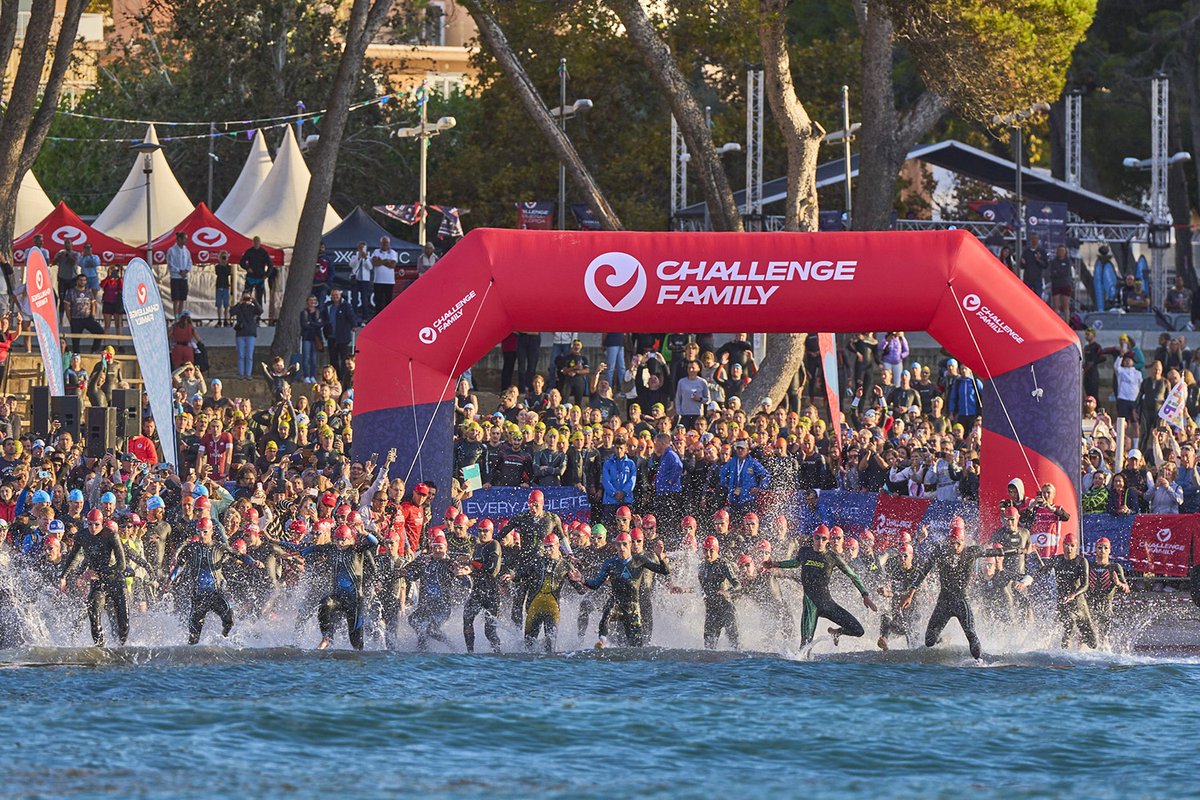 Challenge Family tweet media