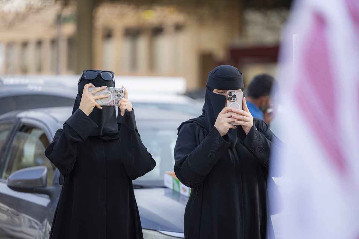 📸|

من هنا من #بريدة أرض الرخاء 🌴
تغطية يومنا الـ14 
#كرنفال_بريدة_للتمور