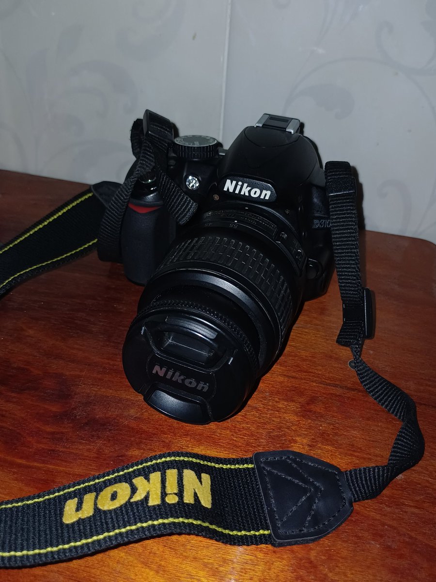 salsabilaskp's tweet photo. 📸 FOR SALE- Kamera DSLR Nikon D3100 Cuma 1,2 JUTA‼️ murah² aja angkut

> Kondisi masih normal
> body kamera, lensa, charger, baterai
> Minus: baret di layar (tidak ganggu pemakaian)
bisa CO lewat toko oyen ya🍊 dm for link

#wts #kamera #dslr #nikon #zonauang #thread #trending https://t.co/lnKmJeP4KJ