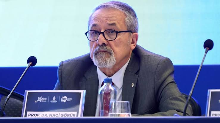 darkwebhaber's tweet photo. Prof. Dr. Naci Görür: İstanbul daha tehlikeli hale geldi. 

Kumburgaz ve Adalar faylarının kırılmasıyla birlikte 7'nin üzerinde bir depremin olacağı kesin. https://t.co/qy0joU0zUM