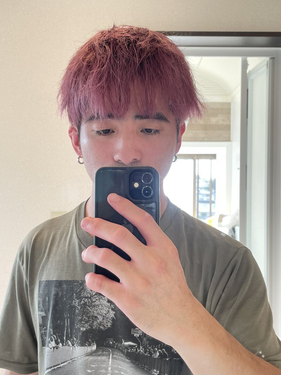 髪色変えた。
需要あるといいな！
#友達募集
#ゲイ
#いいねでフォロー