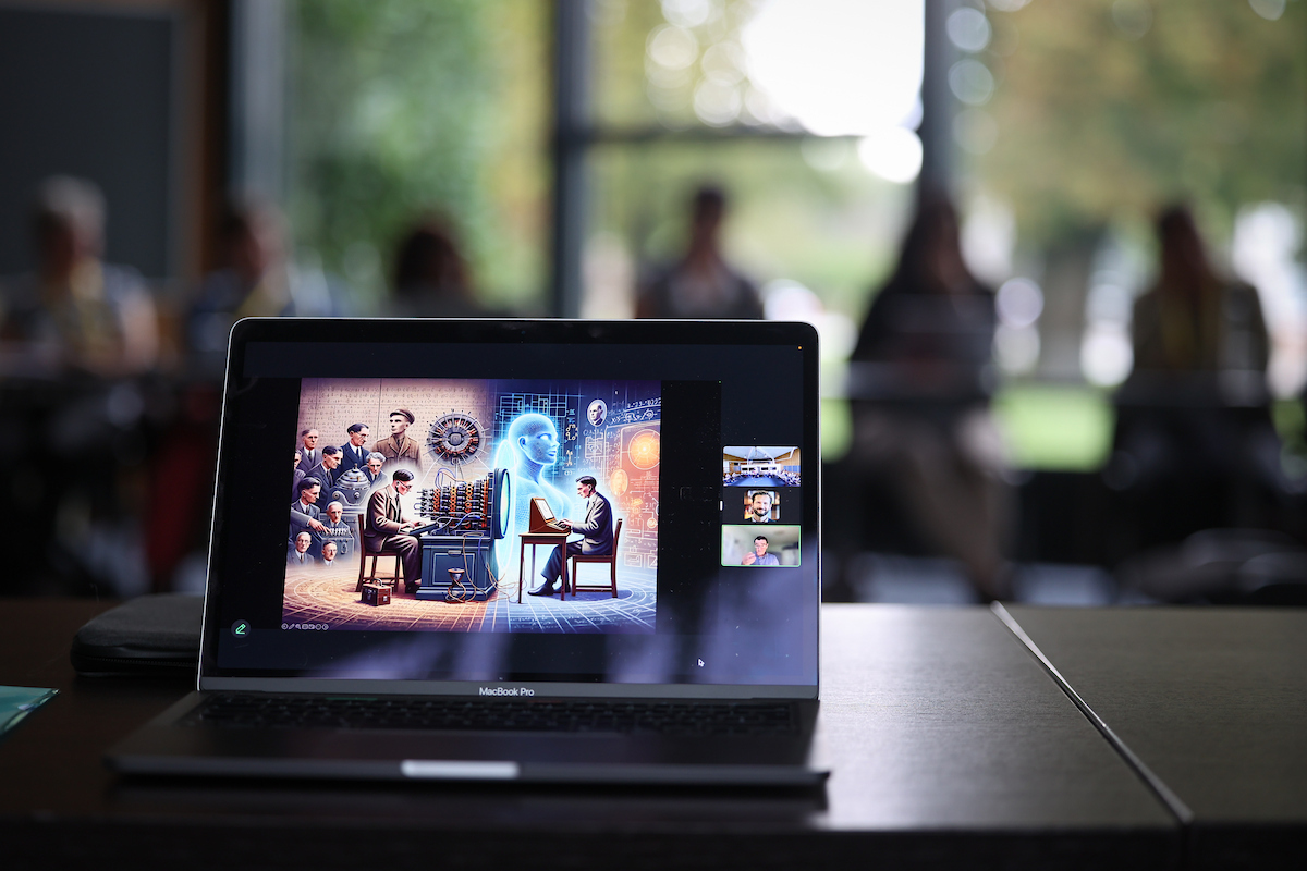 How can churches respond to AI's impact on inequality? Historic consultation featuring @oikoumene &amp; global partners develops advocacy plan ensuring emerging technologies benefit everyone, not just concentrate power among the wealthy.

➡️ ow.ly/meEc50WFKW6

📸 I.Kupcis/WCC