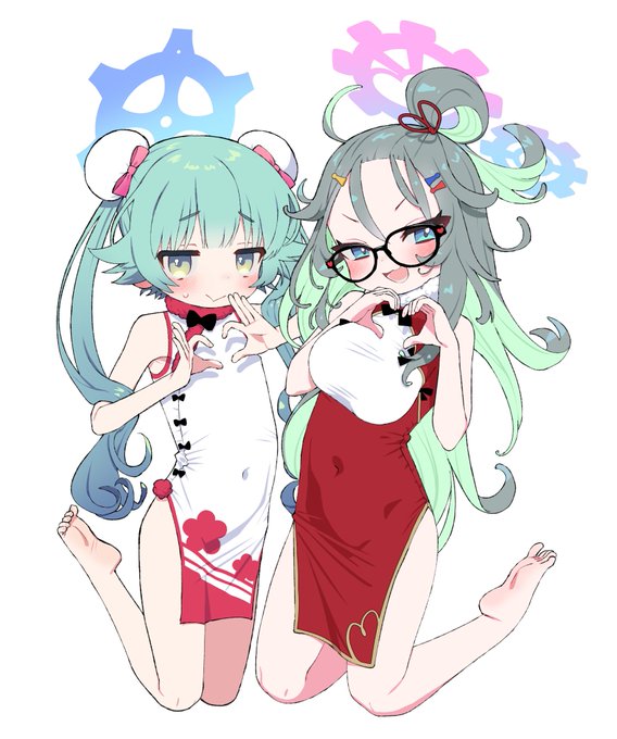 こんにちは、療養明けですがコミケ1日目にスペース貰ってます

土曜日 西こ41a「四才ブックス」

新刊は何も間違ってなければ知識解放戦線本と会場限定ブルアカ本の2冊です
夜にサンプル出しに来ます🙋🏾‍♂️ 