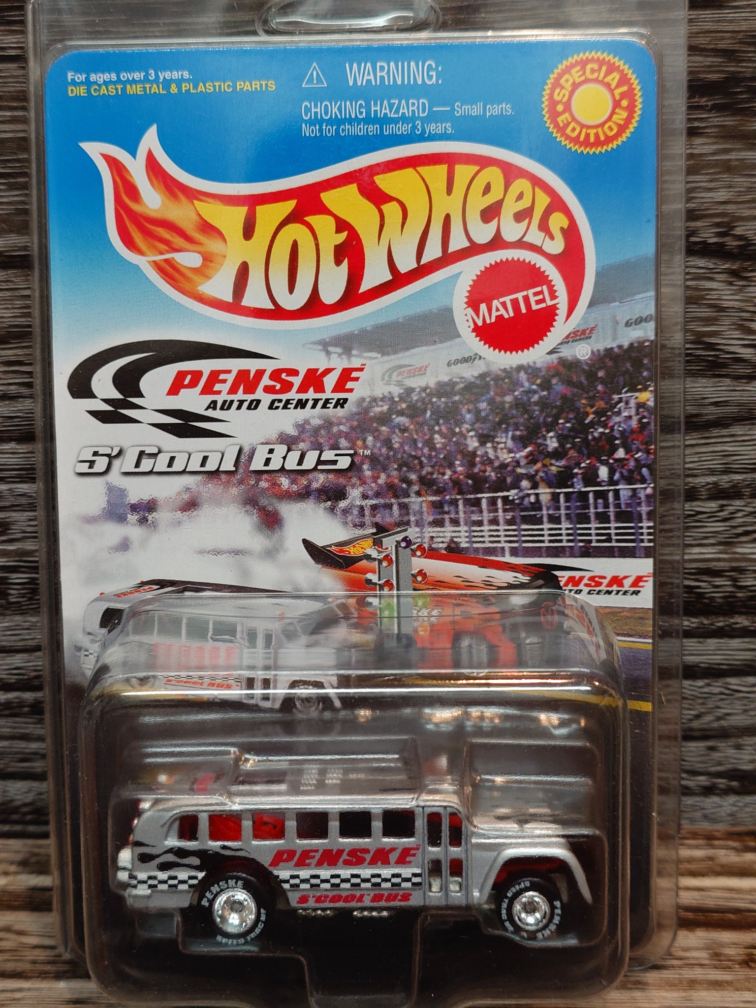 ホットウィール PENSKE AUTO CENTER S’Cool Bus 2000 Hot Wheels Penske Auto Center S' COOL BUS Special