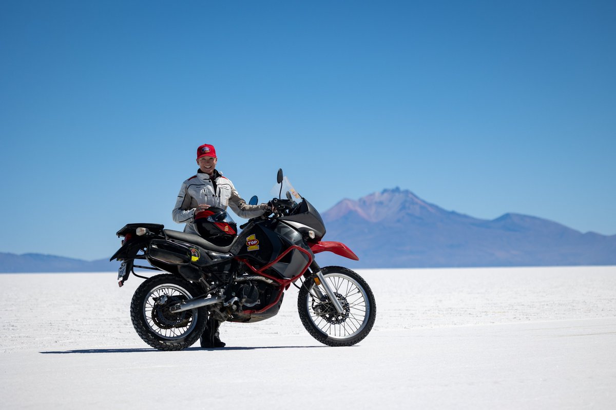 FIM_live's tweet photo. 🇺🇸 Erin Sills – the need for speed!
Read more ➡️ https://t.co/wviYXrc3Zy
#BMST | #FIMLandSpeed https://t.co/fSqg1FY6zX