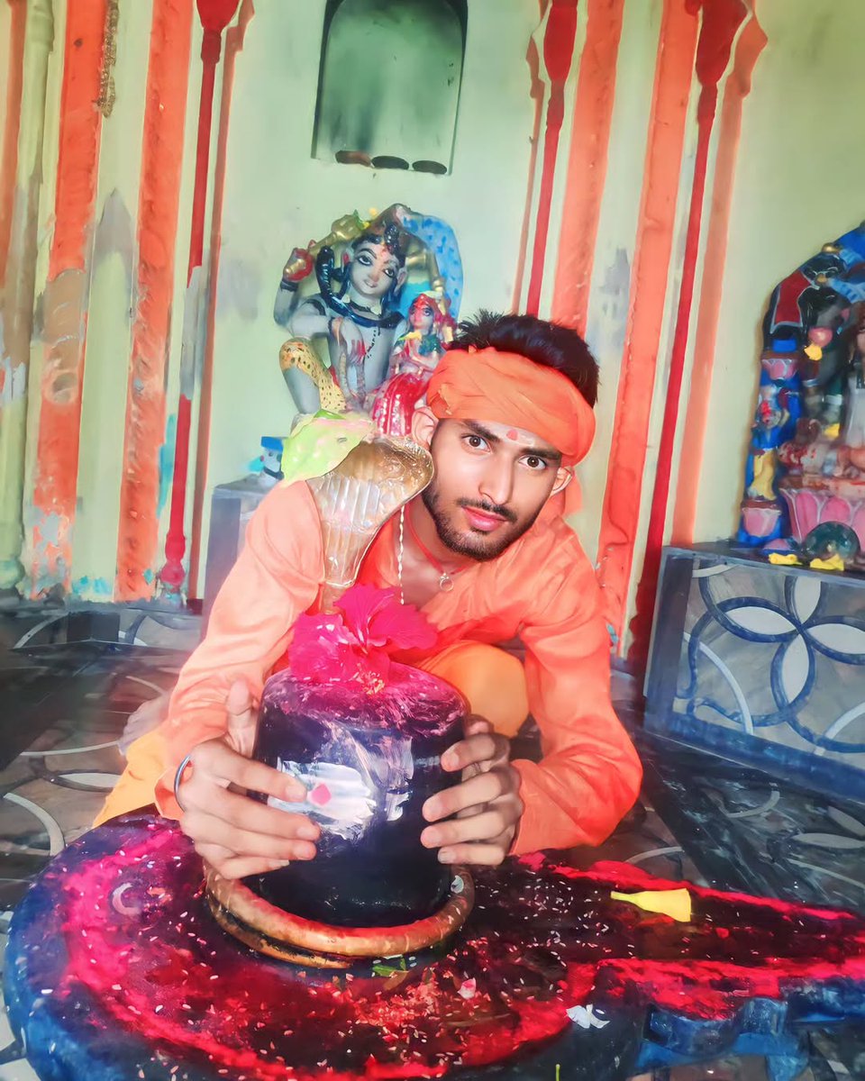 Chandan Ji (However) (@howeverji) on Twitter photo हर हर महादेव...
महादेव में आस्था हो तो लगाओ हाजिरी... हर हर महादेव...
महादेव में आस्था हो तो लगाओ हाजिरी...