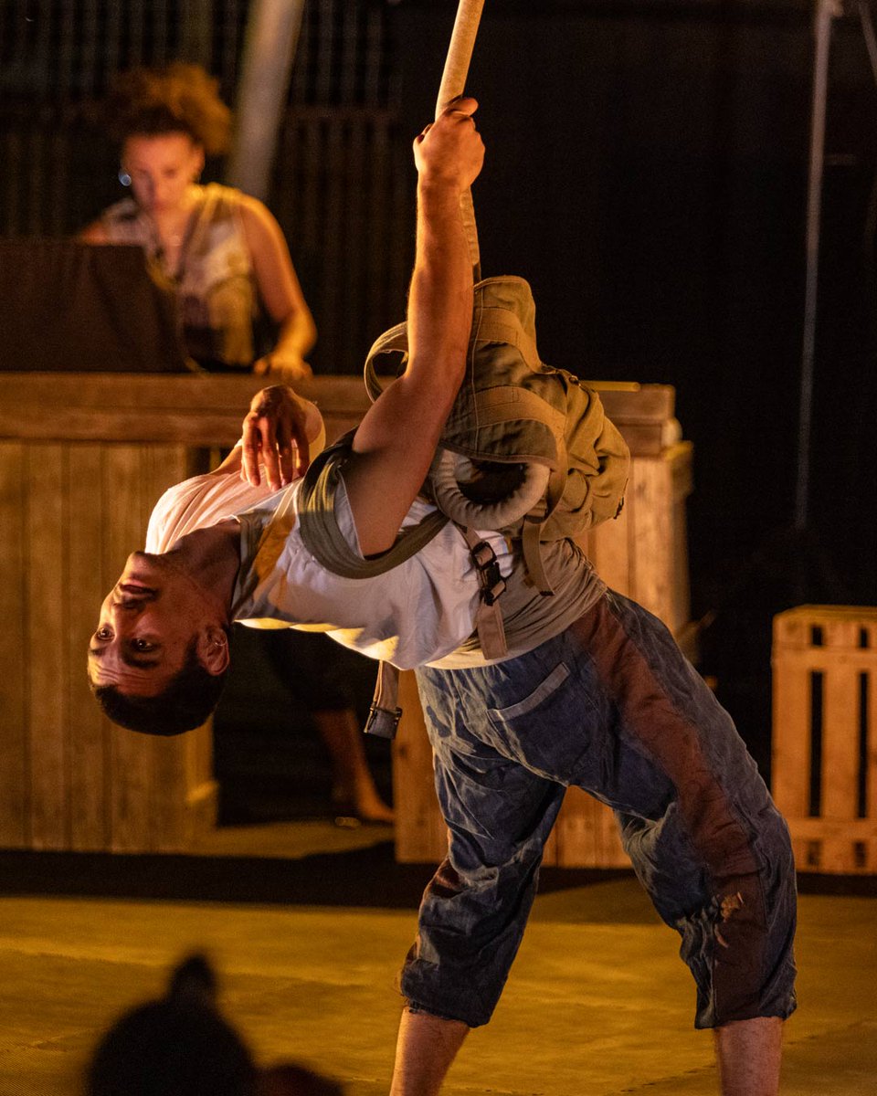 Fundación Baluarte (@fundbaluarte) on Twitter photo No te pierdas esta tarde en #Artazu un nuevo espectáculo de "Con los pies en las nubes / Oinak hodeietan":
👉"Motxila"
⌚️19:30 h
📌Artazu
🎭Circo, música, teatro, danza...
✍️Halako Ezpala
📥Reserva previa de entradas (gratuitas) obligatoria:
fundacionbaluarte.com/es/agenda/motx… No te pierdas esta tarde en #Artazu un nuevo espectáculo de "Con los pies en las nubes / Oinak hodeietan":
👉"Motxila"
⌚️19:30 h
📌Artazu
🎭Circo, música, teatro, danza...
✍️Halako Ezpala
📥Reserva previa de entradas (gratuitas) obligatoria:
fundacionbaluarte.com/es/agenda/motx…