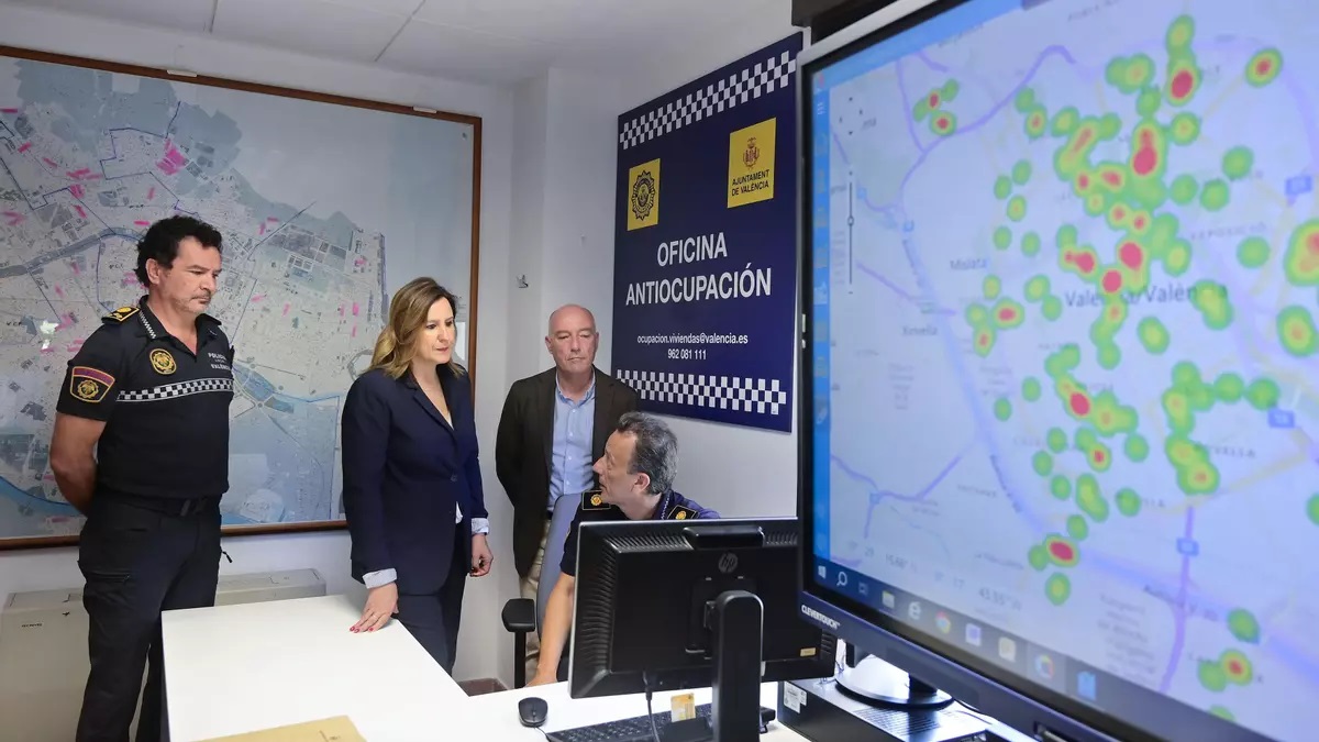 La Policía Local de Valencia quiere blindar con 80 cámaras su sede central, tras sufrir dos robos el mismo fin de semana
⬇️⬇️
segucitydigital.com/un-poco-de-tod…
