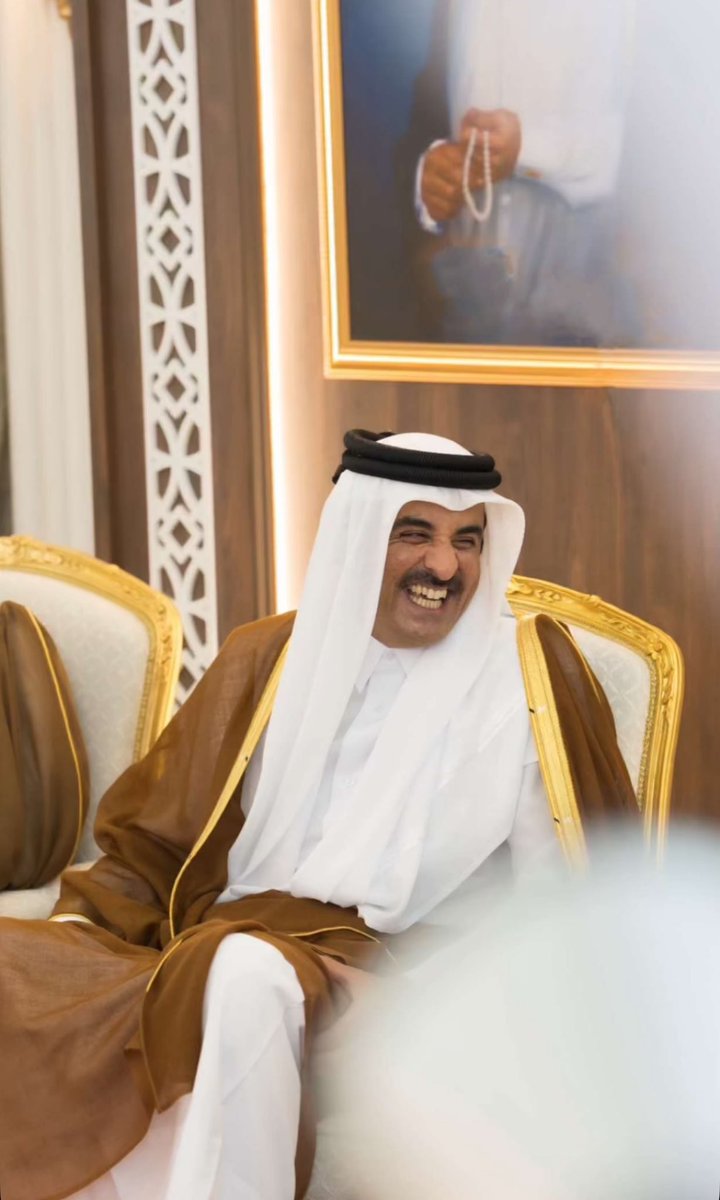 الامير اللي شعبه يحبه 🫶🏼