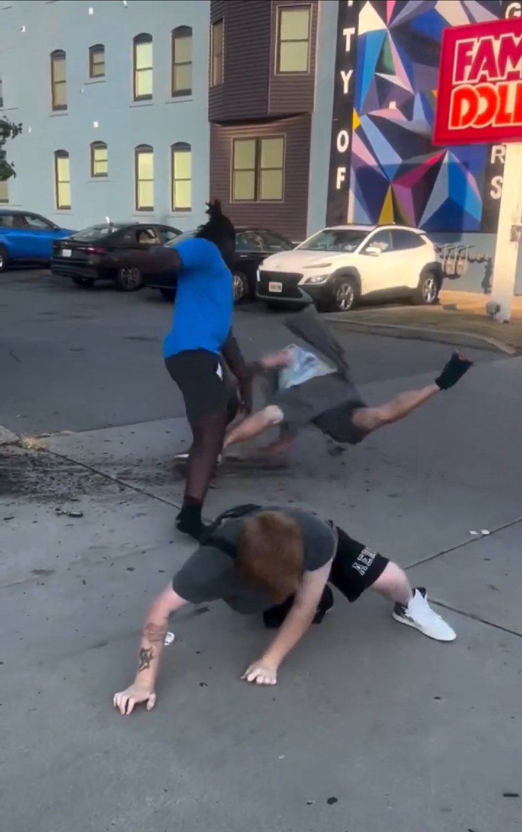 Briscolani's tweet image. This is the point that you should say this ain’t worth it…