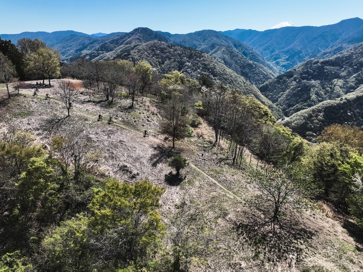 時空を超えるライド！市川三郷町「市川公園MTBフィールド」に歴史ある古道をマウンテンバイクで駆け抜ける新サービ... prtimes.jp/main/html/rd/p…