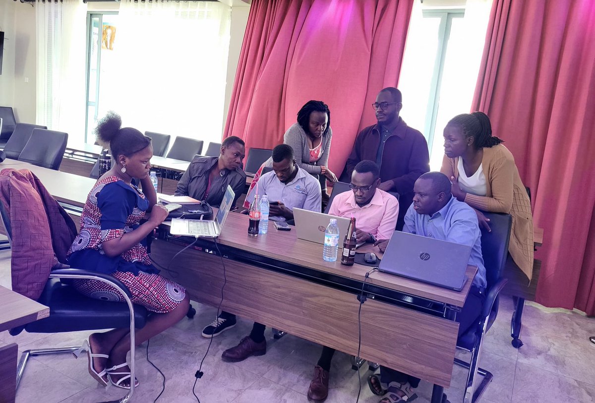 youthchaperonug's tweet photo. Earlier this week, we participated in a two-day Project Information and Impact Reporting System meeting with #SHESOARS 🇺🇬 project partners in Arua. This gathering allowed us to learn and incorporate valuable feedback into our evidence-based legal and policy advocacy programming. https://t.co/cch35lwlKu