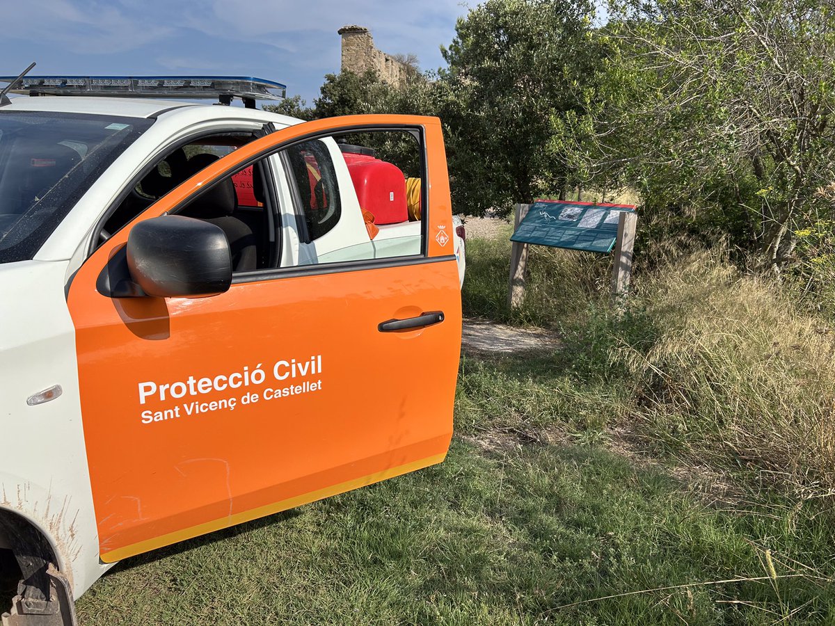 Nova tarda de guaita. La prevenció, la precauci i l’anticipació en l’avistament de les columnes de fum, son les nostres millors eines. Avui al parc de Sant Llorenç del Munt i l’Obac. <a href="/xarxadeparcs/">Xarxa de Parcs Naturals</a> <a href="/SVCastellet/">SVCastellet</a> <a href="/emergenciescat/">Protecció civil</a>
