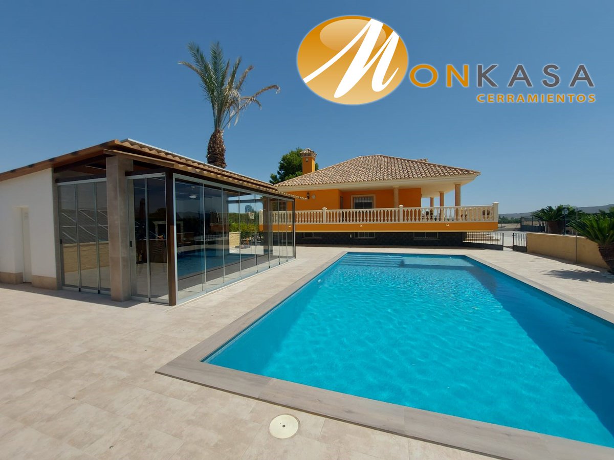 MONKASA CERRAMIENTOS tweet media