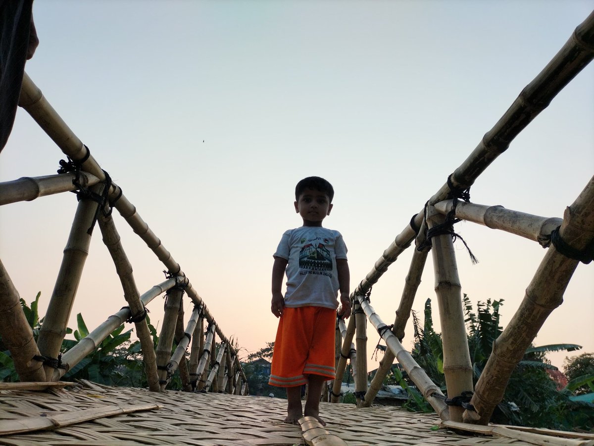 UNICEF has closed learning centers, leaving thousands of children without access to education. We demand the immediate reopening of these centers to protect every child's right to learn. #EducationForAll #ReopenLearningCenters
