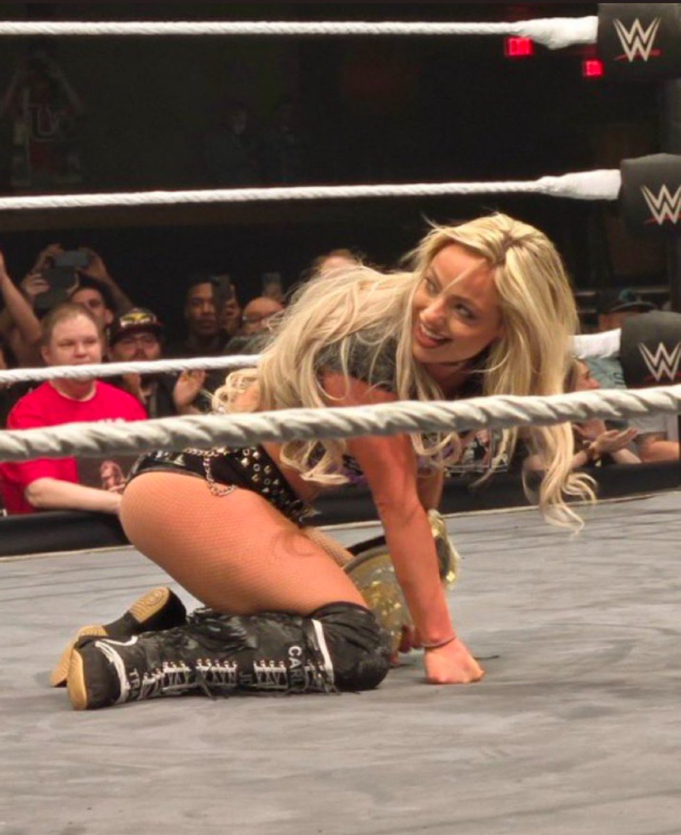 WaysOfLerae's tweet photo. Still waiting for someone to do me from behind… https://t.co/tPyzlJTz4z