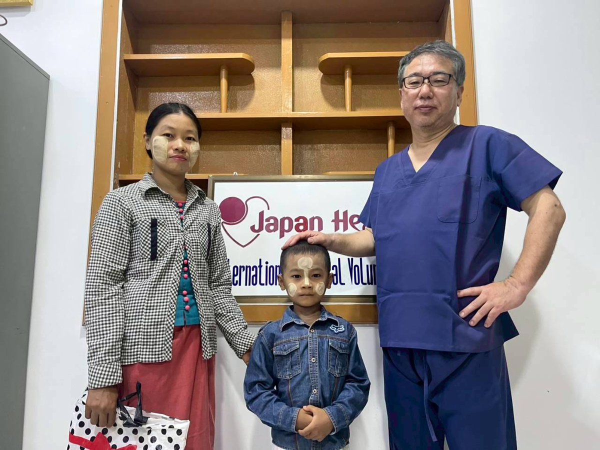 ミャンマー🇲🇲手術ミッション。本日フォローアップに来た腎臓がんの子ども。再発することもなく無事に1年半が過ぎようとしている。