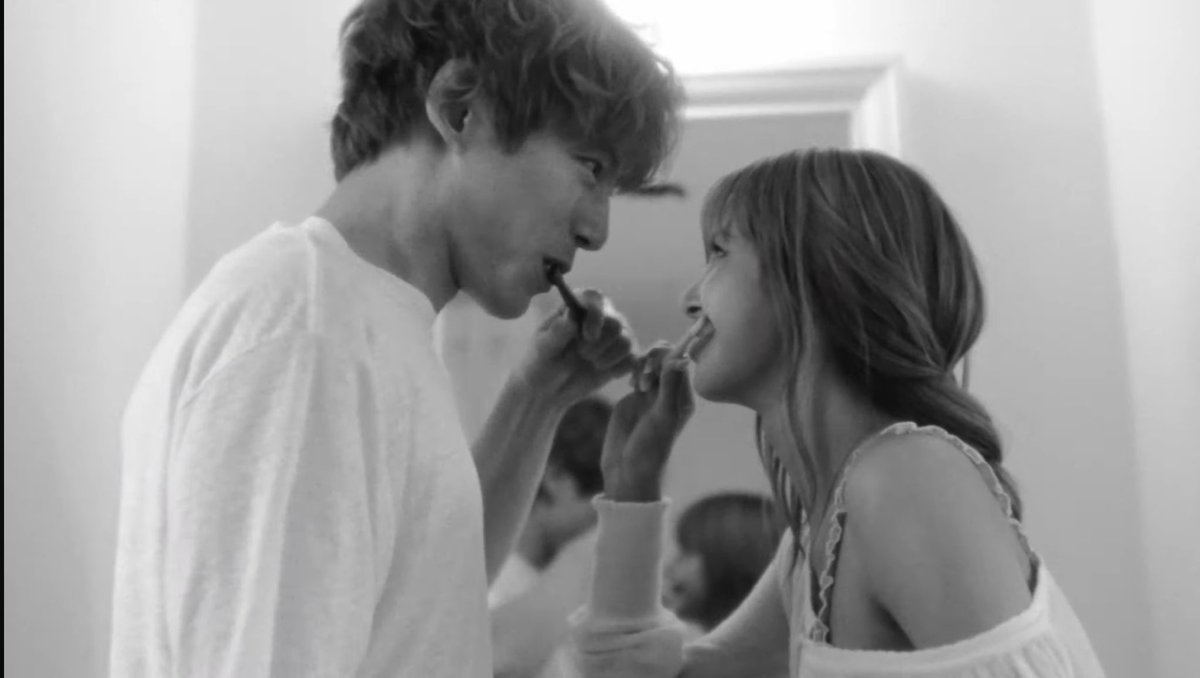 หวานต้นขมปลาย

DREAM FILM OUT NOW 
#LISAxDREAM