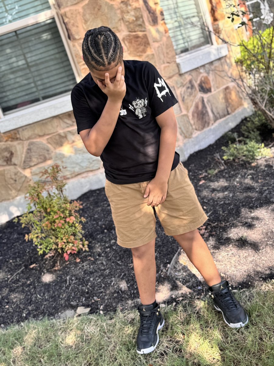 CoachCooper1333's tweet photo. Year 19 in coaching! Aubrey a freshman in HS! Jackson in 7th at my school! #FirstDayPic Of the 2025-2026 School Year!!! I need time to slow down!!! https://t.co/Gmuu8aG85v
