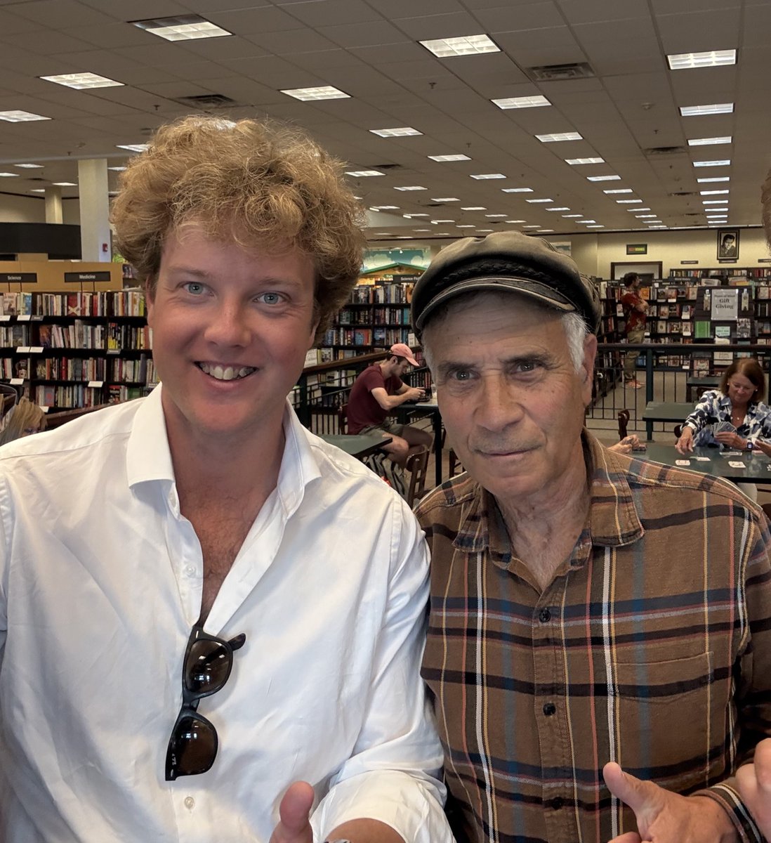 GeKinsman's tweet photo. It was an honor to meet the man himself @robert_zubrin. We’re going to Mars! https://t.co/P6d1SXCaKk