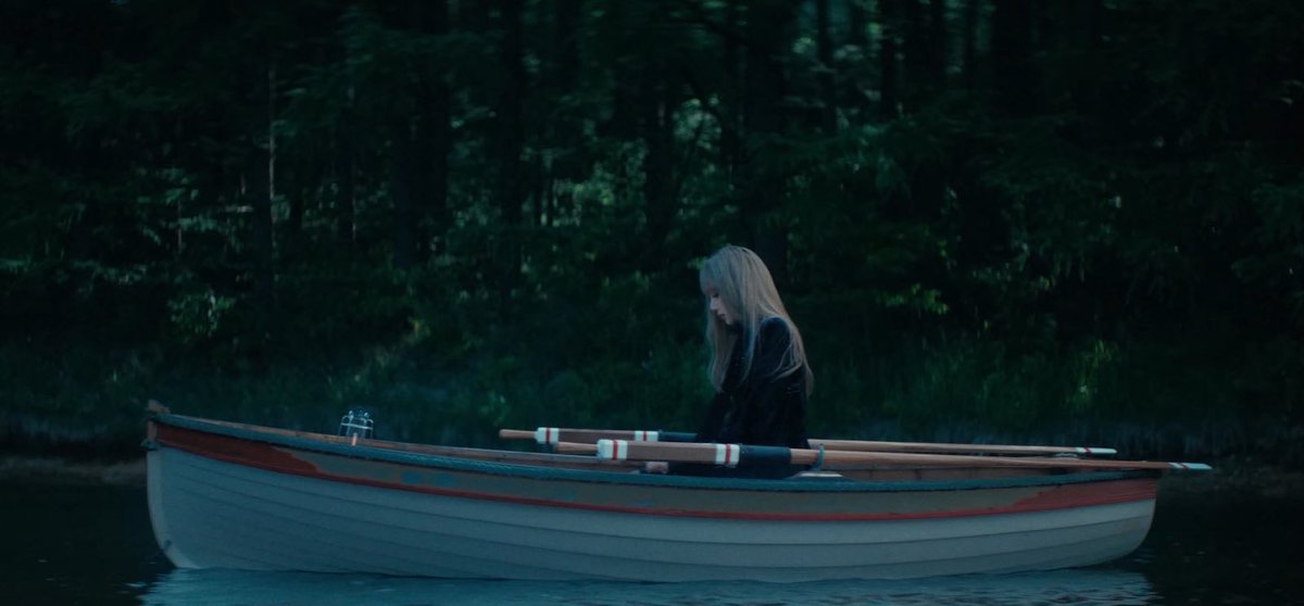 LISANATIONS tweet media