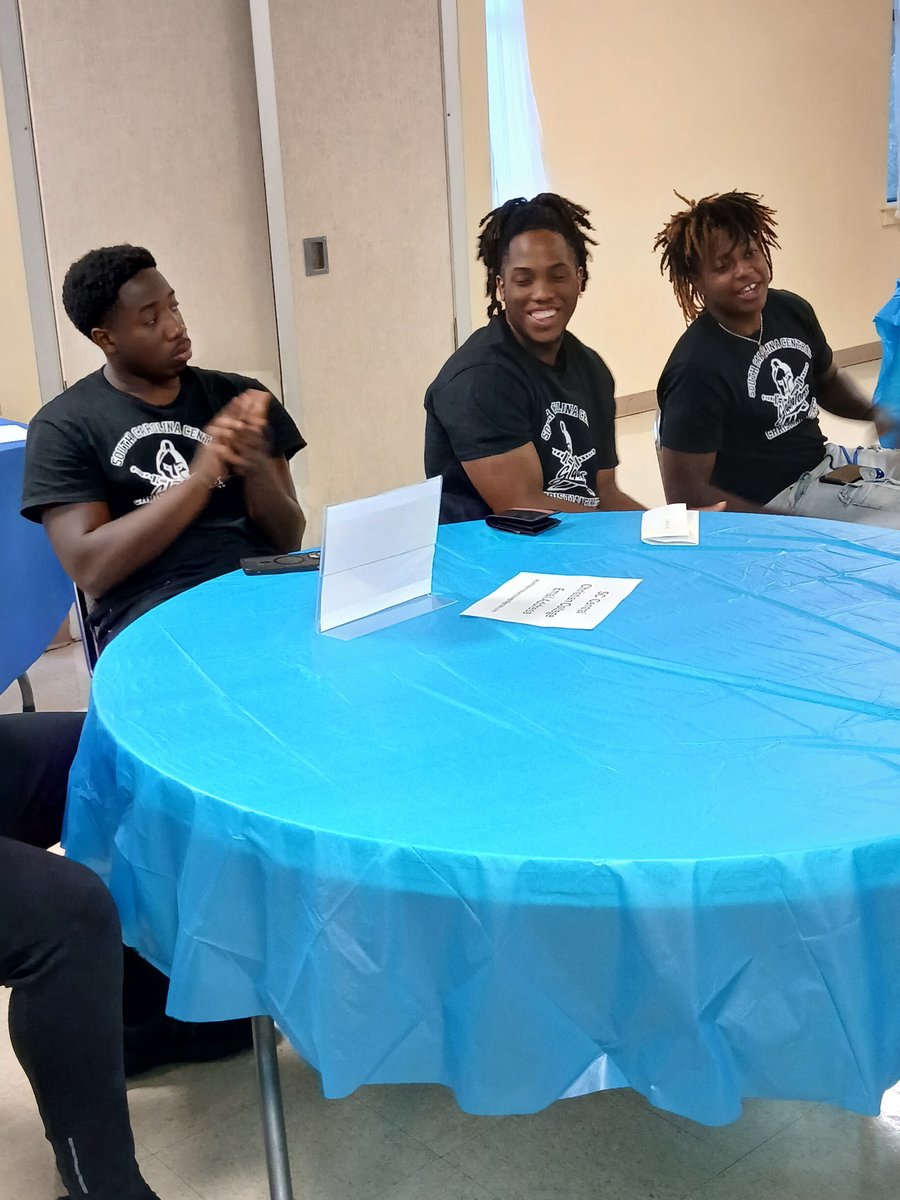 SCCentralCC's tweet photo. 2025 SC Central Convocation, students and teams are ready for the upcoming school year @SCCCAthletics_ @BaeeballBball1 @gladiators_mbb @DemondLogan https://t.co/d3D4pXoUZR