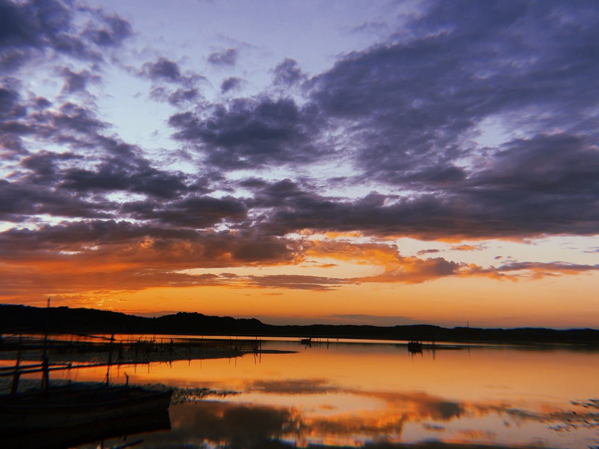 今朝のフジテレビ「めざまし8」のVTRで
『泣いた赤おに』を流していただきました👹✨

もう会えない人を想ってつくった曲。
お盆に聴いていただけて
とても嬉しいです🫧

『泣いた赤おに』藤原雪feat.斎藤アリーナ
YouTubeぜひ↓
youtu.be/85bGhqqnKlQ?si…