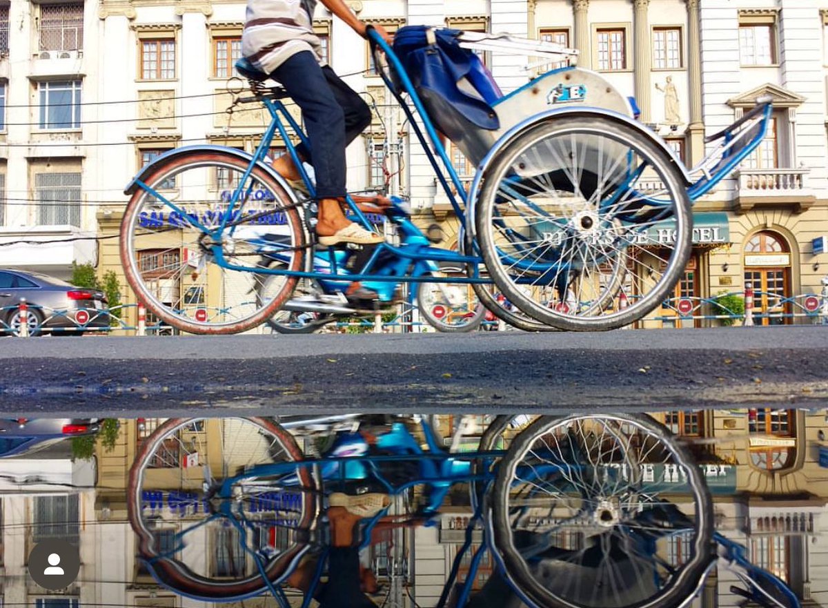 kaganagi69's tweet photo. Saigon cyclo, Vietnam 🇻🇳
A timeless beauty — its @base -blue paint has shined since the year 2000.
If you’ve ever been here, you’d feel its charm the moment you see it. ✨ https://t.co/YuIlJ1sqTN