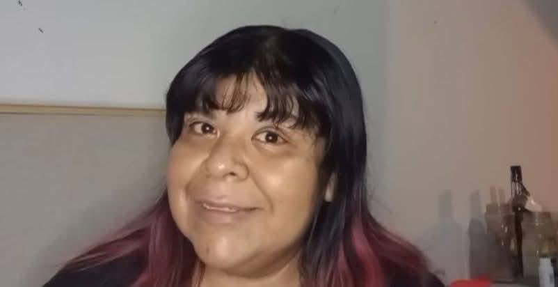Tú que te levantas a las 4 am para ir al jale, que aguantas a tu jefe que llegó ahí por ser amigo del dueño, que te quitan cada mes impuestos hasta por respirar… tú le pagaste a la P3 su cesárea.

La seño andaba en mil eventos “facturando” y cobraba en efectivo, cretina.