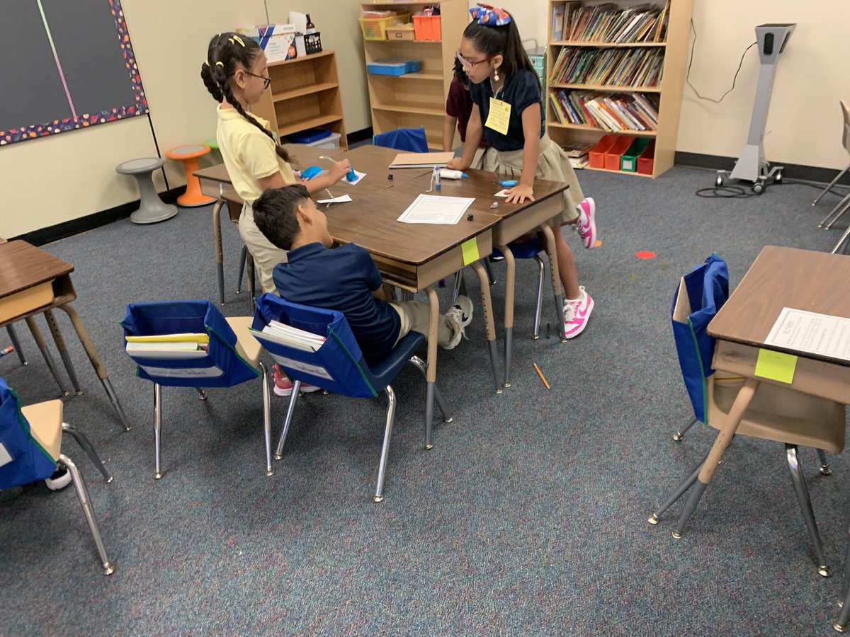 MsWu_'s tweet photo. 3rd graders enjoying using their creative ideas to help save harry for science!#Teamwork#AliefProud#PirateProud#WeAreAlief https://t.co/z0DTTHkTWT