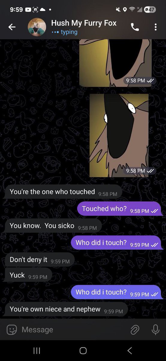 hottomodo's tweet photo. Hello #furryfriends this is my ex @husherfox he got upset at me cause I won’t give him money and let alone I’ve given him over $500 dollars this year he he try’s to say I never helped him but since I refuse he wants to try and accuse me of sexually assaulting my family https://t.co/fejq1I7vYk