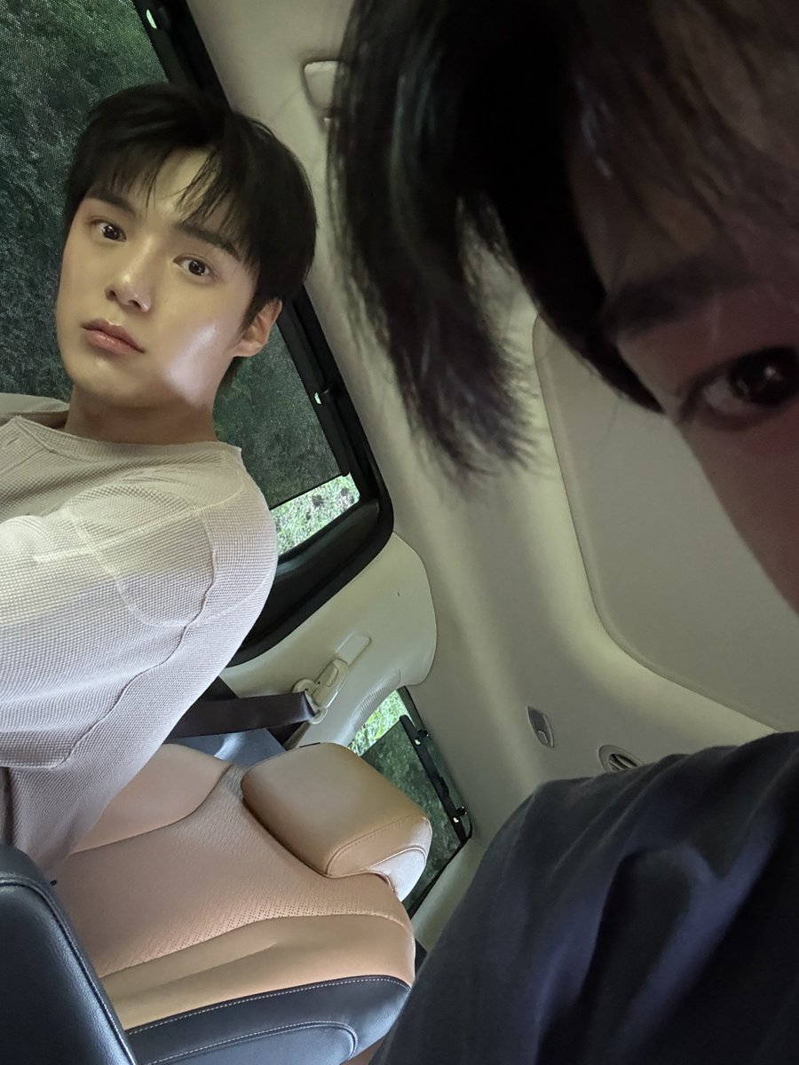 126ckdrbs's tweet photo. ㅈㅉ구라가아니라요즘민챙때매맘이너무힘들어요진짜너무너무 https://t.co/tx6E2ZGRVW