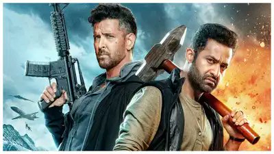 BikeshKum73473's tweet image. War 2 Finally Aaj Theatres mein chalne wali Hai। And literally Story jaanne le baad aapke hosh udane wale Hai 😲👉khabardintak.com/war-2/ #War2Trailer #War2Review #war2