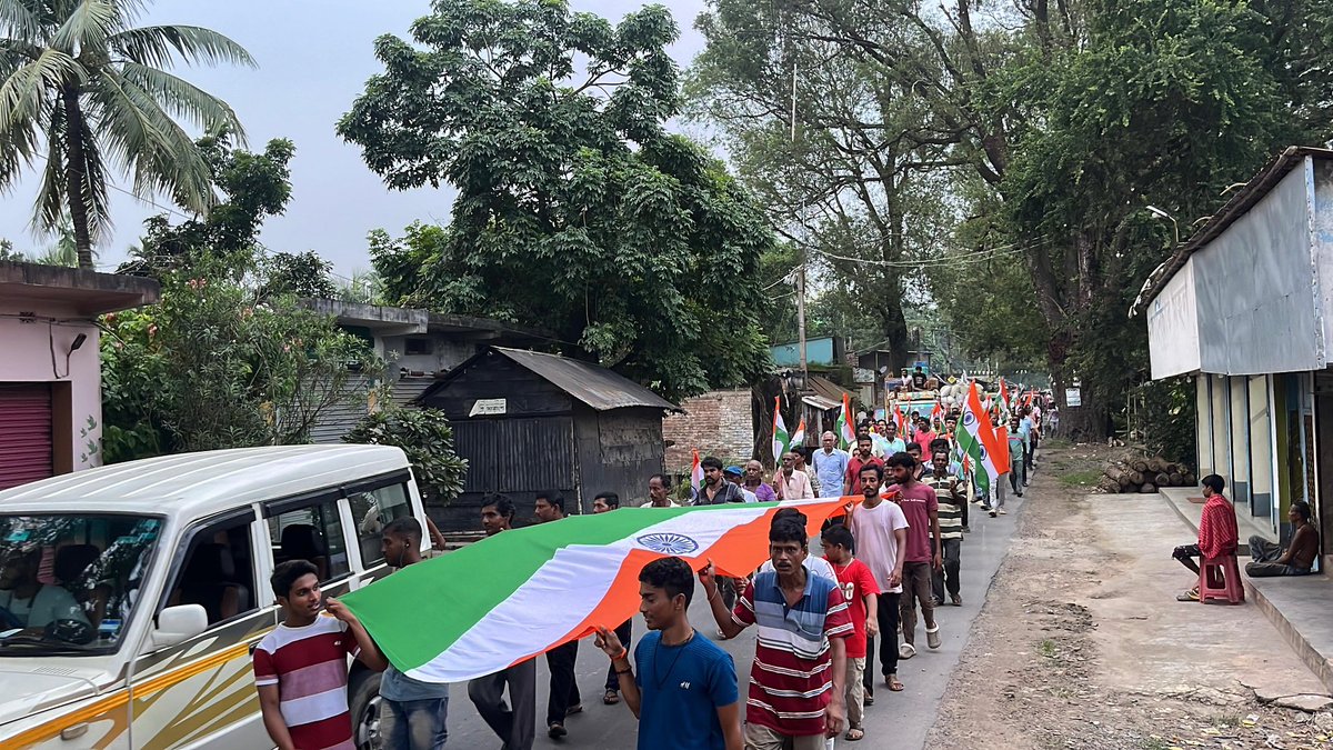sukanta4bjp's tweet photo. #HarGharTiranga2025 নদীয়া দক্ষিণ জেলার কৃষ্ণগঞ্জ বিধানসভার ৬ নম্বর মন্ডলের অনুষ্ঠিত হলো। @BJP4Bengal @narendramodi @narendramodi @Amitava_BJP https://t.co/TICeIQ82Vn