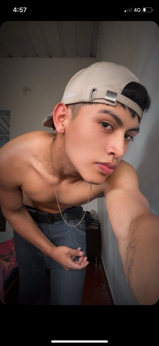 whos_A2's tweet photo. 🧢 https://t.co/ddwCrRXpfo