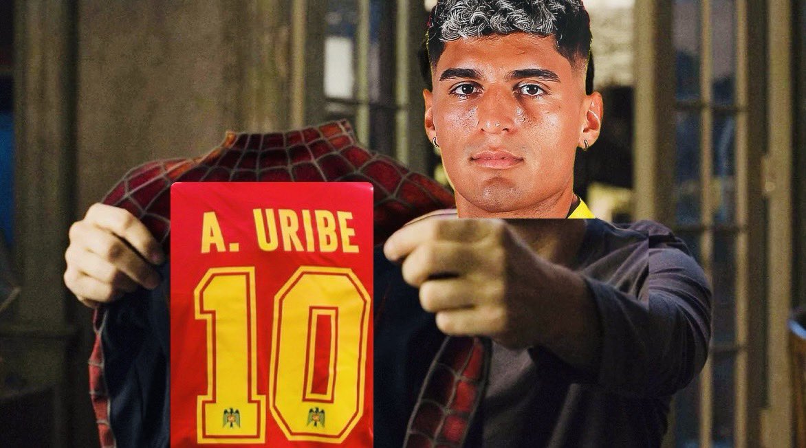 Z0naUE's tweet photo. Pablito suspendido 
Llegó tu momento papá, siempre en tu barco lptm https://t.co/vVWpovsWAw