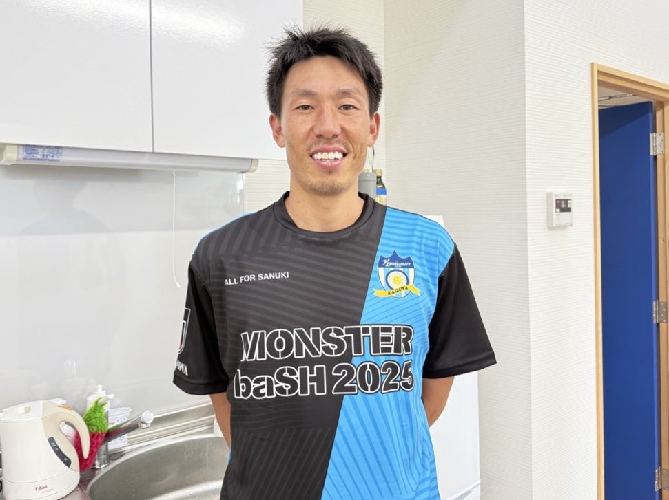 モンバス　2025 カマタマーレ讃岐 コラボ　Tシャツ MONSTER baSH 8/19今治戦】新商品情報‼ モンバスコラボTシャツ‼ ペンライト