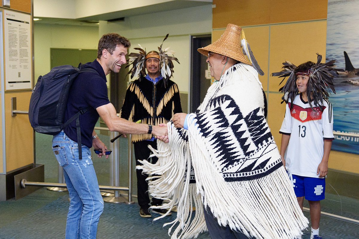 yvrairport's tweet image. What a welcome!

Thank you to the incredible @WhitecapsFC fans and community who came out to greet German legend Thomas Müller at YVR. See you this weekend at @bcplace!