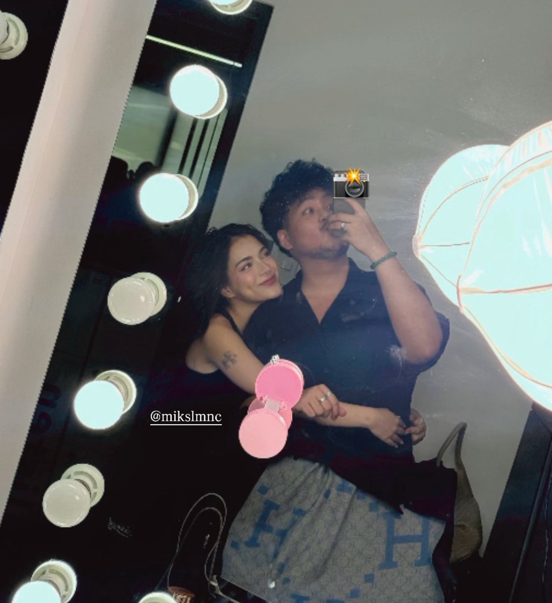 Dave Graciadas | Photographer & Director (@davegraciadass) on Twitter photo Ngayong araw natupad ang isang pangarap na lagi kong sinasabi kay Mika. I labyuuu <a href="/mikslmnc/">Mika Salamanca</a> Ngayong araw natupad ang isang pangarap na lagi kong sinasabi kay Mika. I labyuuu <a href="/mikslmnc/">Mika Salamanca</a>