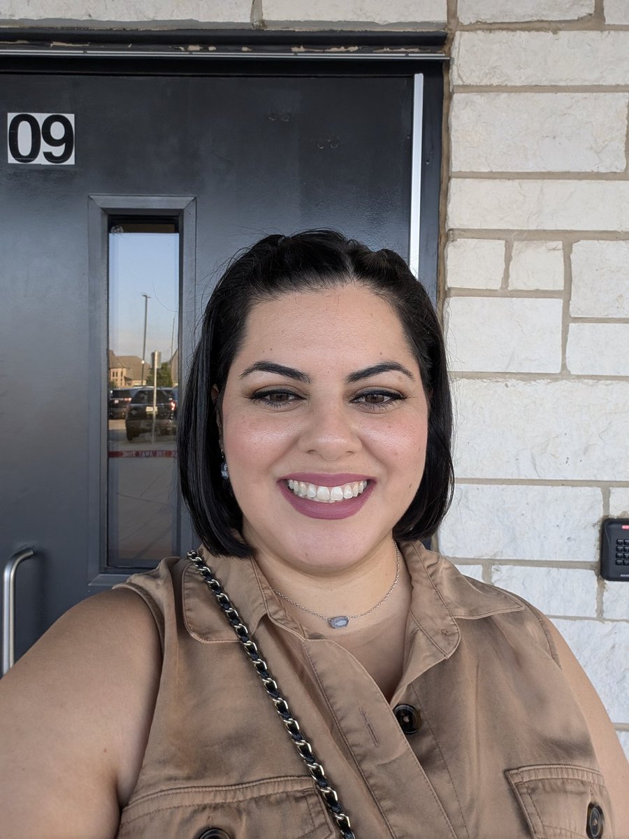 First day of school! 
Make it a great year!! 

Follow my trail this year with #saddleupEBs