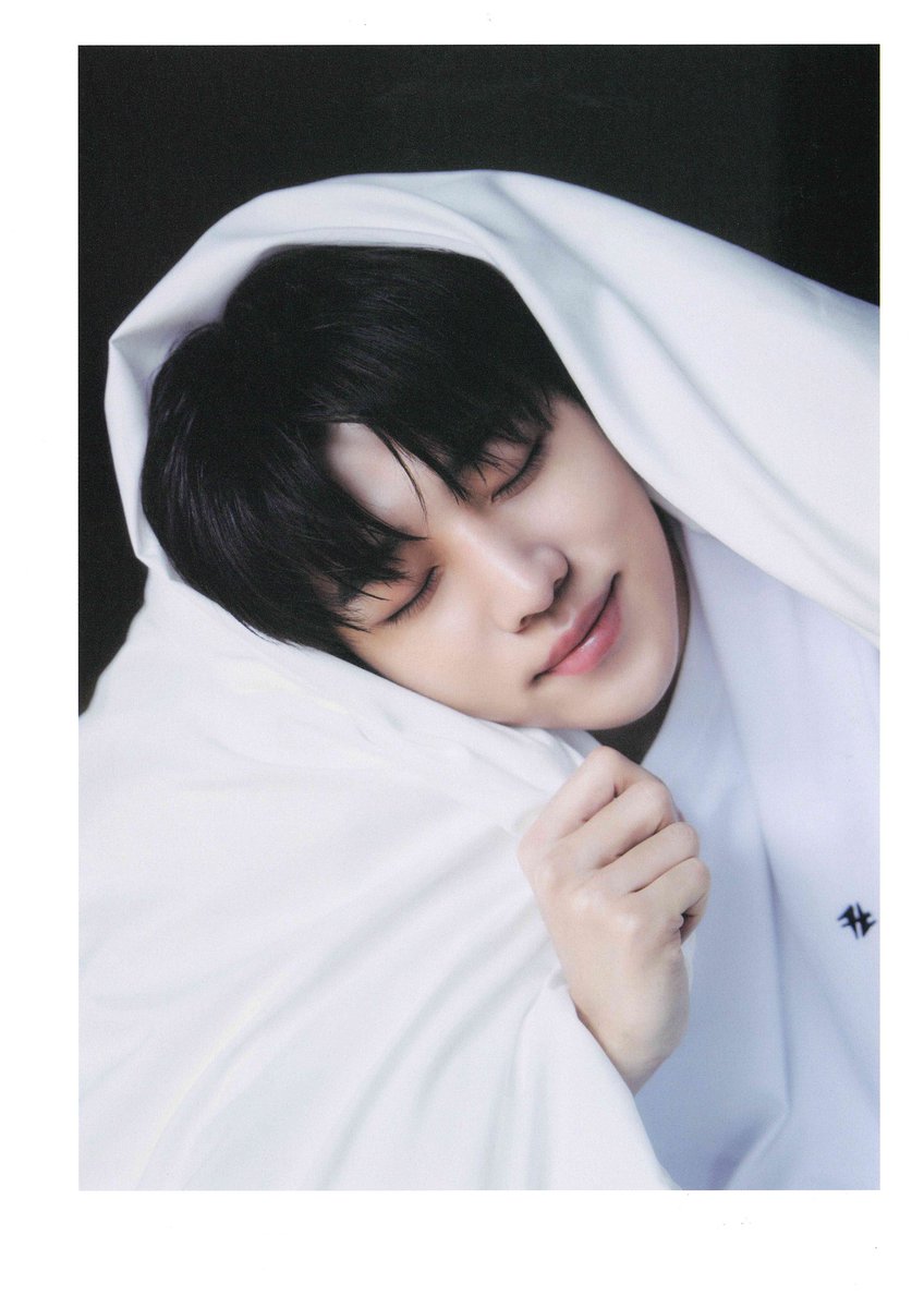 호캉스하며 쉬고싶다아🤍