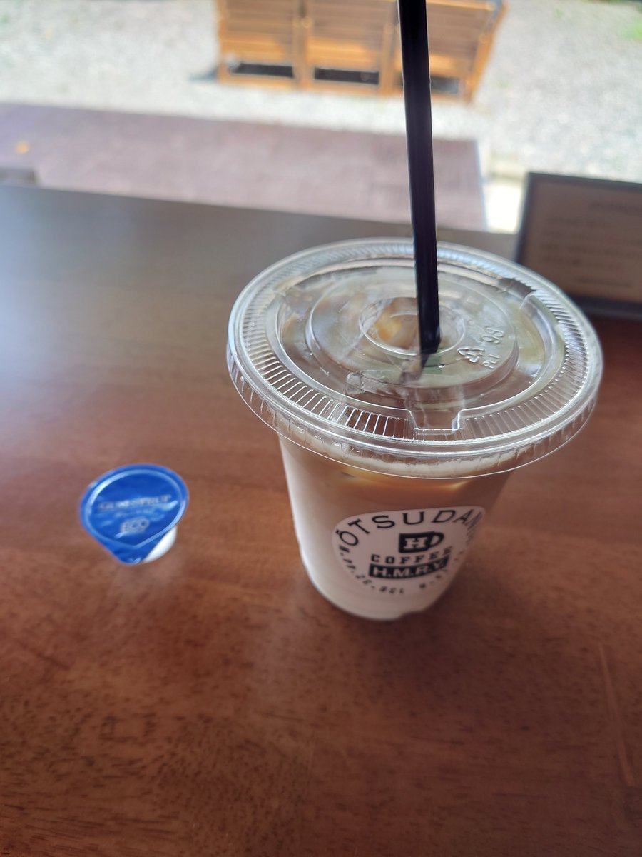 acetic_acid_des's tweet photo. 家族とキャンプ中 https://t.co/qZDiC0KbG3