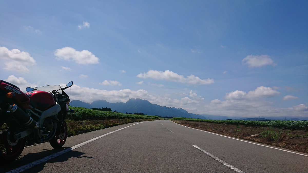 Rocket40320's tweet photo. 風があるお陰で涼しいかな？(^_^;) https://t.co/yuhg00tGJu