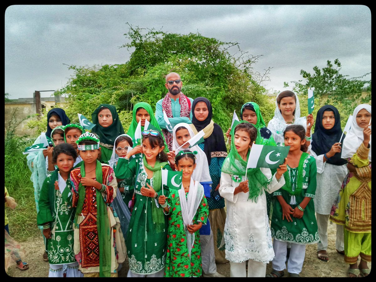 On the Occasion Of Beloved Day! The Bright stars are shining and celebrating the Future of #PakistanZindabad 
#PakArmyOurPride 🇵🇰