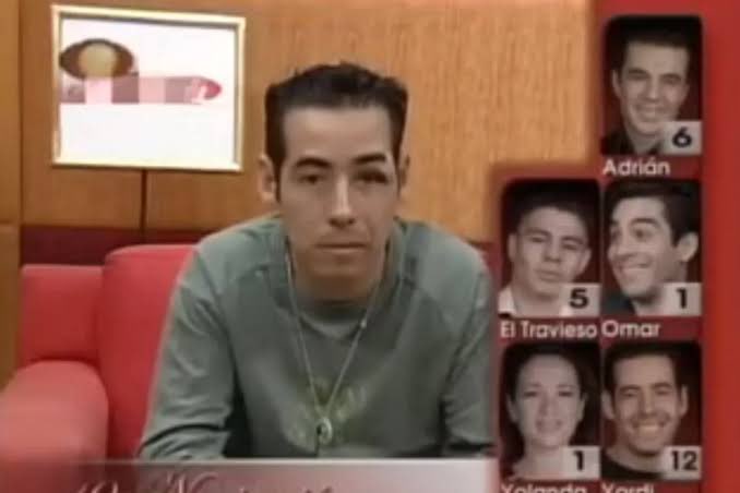 memes_viejos's tweet image. Nodal intentando explicar fechas convencido de que lo está haciendo increíble: