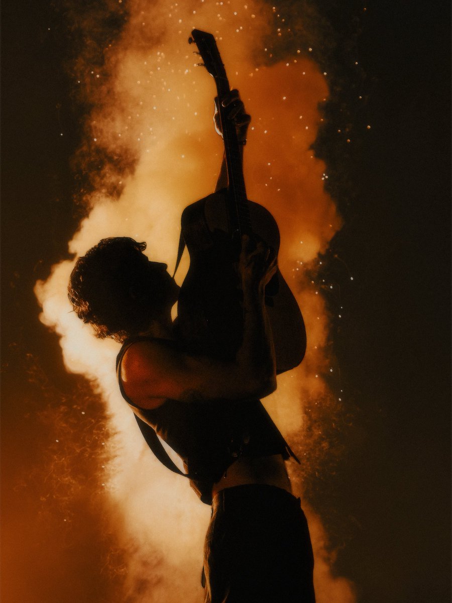 Here’s a new one, I got the chance to shoot <a href="/ShawnMendes/">Shawn Mendes</a> on his birthday at <a href="/szigetofficial/">Sziget Festival</a> last week!